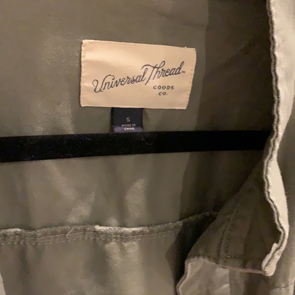 Universal Thread Lightweight Utility Jacket - Picture 2 of 3